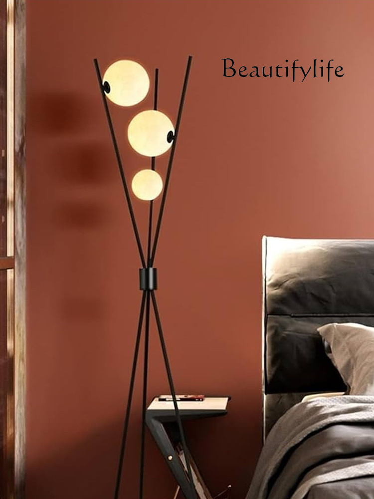 Напольный светильник-штатив в  – обзор и цена Floor Lamp Tripod