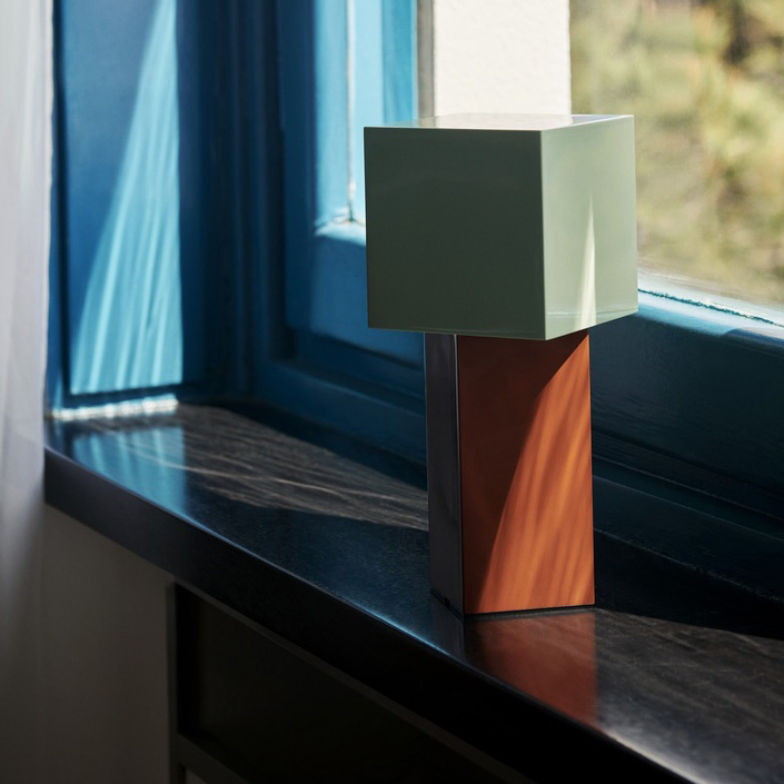 Перезаряжаемая геометрическая  – обзор и цена Geometric Lamp Shade