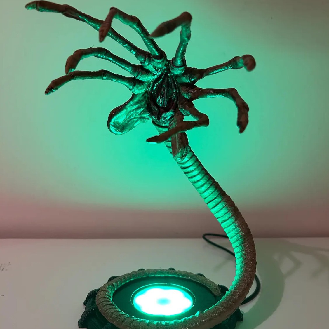Ночник-фонарь Alien Facehugger – обзор и цена Lighting Decor For Home